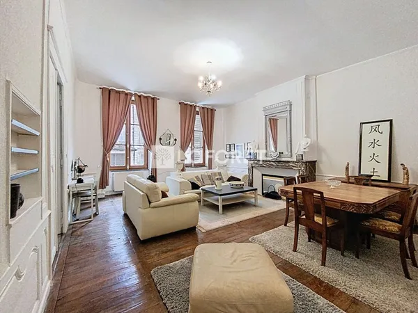 Appartement 2 pièces 74 m²