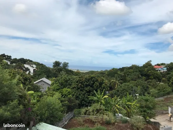 Co-Location - Rivière Saint Louis