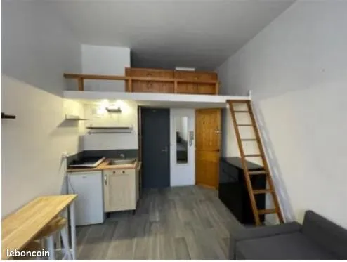 Studio 16.5 m2 aix en provence 13100 la torse
