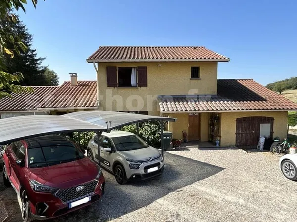 Maison 6 pièces 180 m²