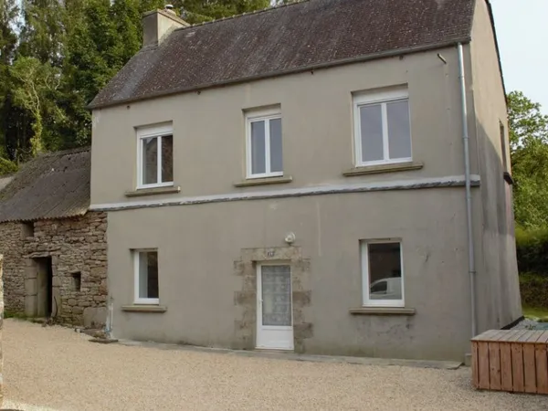 Propriété Rurale 2 Maisons et dépendances