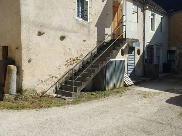 Batiment mitoyenne cour commune