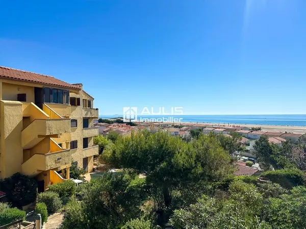 Saint Pierre la Mer : Appartement T2 proche plage vue mer av