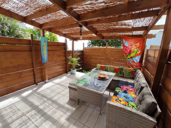 Studio cosy avec pergola à Bellepierre