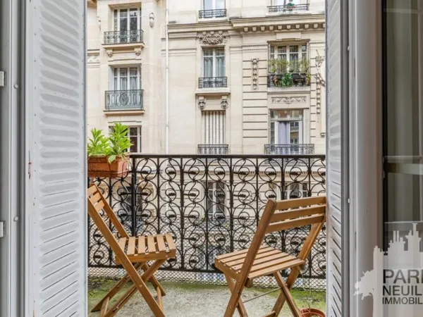 Vends T4 - 84.19m² - Paris 17ème