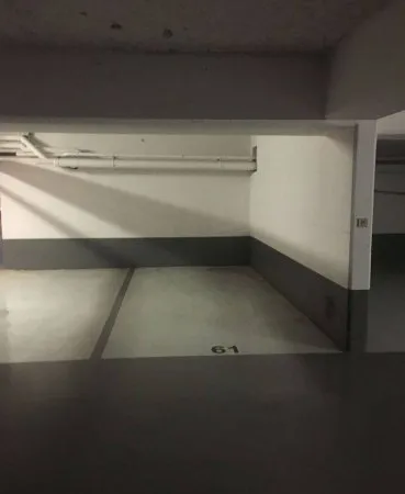 Parking 11 m²