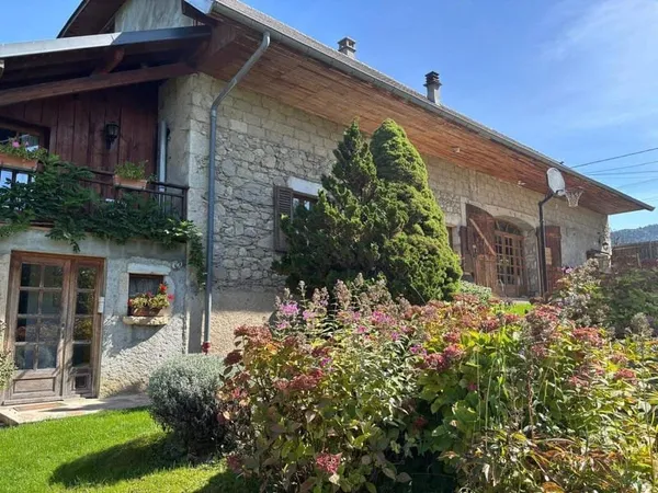 Maison 6 pièces 161 m²