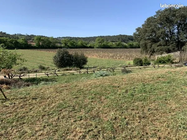 Terrain 1 280 m² Brignoles