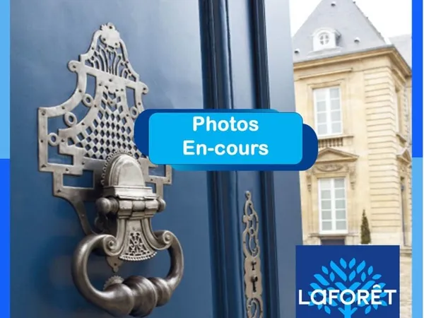 Appartement 4 pièces dernier étage avec ascenseur, balcons, cave et deux parking