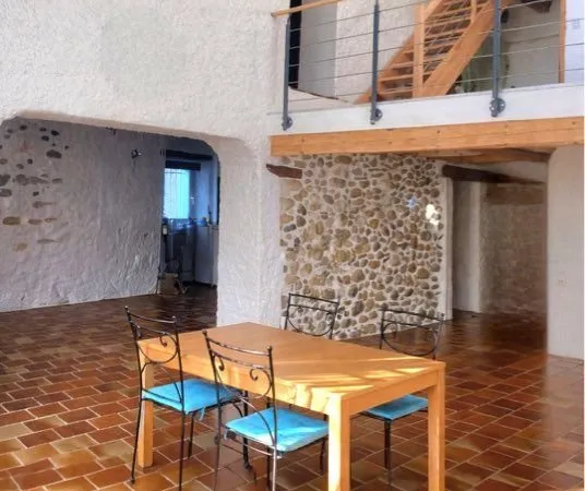Location charmante maison de village à Veigy