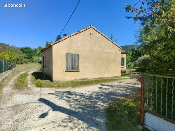 Maison de plain-pied T4 - 78m2 - Terrain 625m2 - fort potentiel