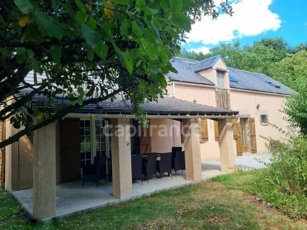 Maison 7 pièces 194 m²