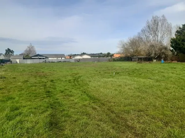 Terrain 570 m2 Sainte-Hélène