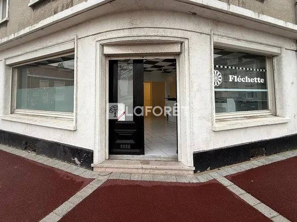 Local commercial 67 m²
