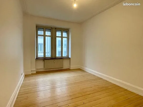 Appartement 3 pièces à louer - QUARTIER HALLES/TRIBUNAL