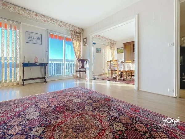 Appartement 4 pièces 90 m²