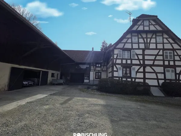 WOLFERSDORF : Magnifique corps de ferme