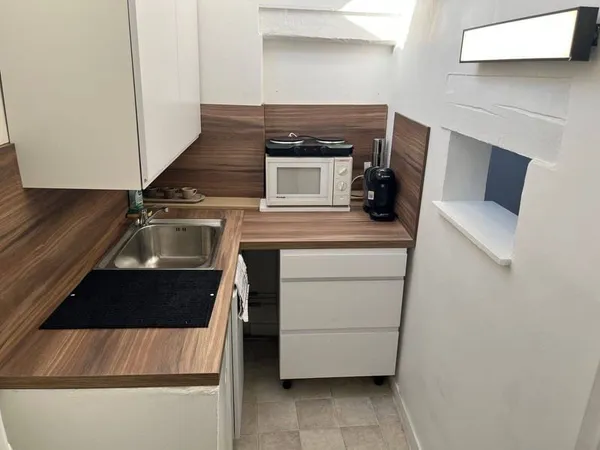 Studio 1 pièce 20 m²