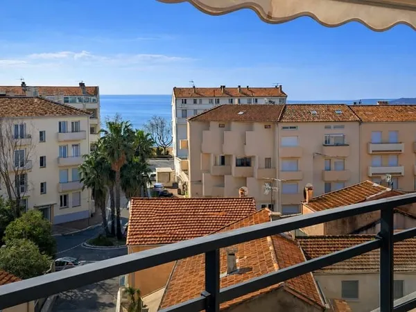 Appartement T4 Dernier Etage - Vue Mer - Double Garage - Frejus Plage