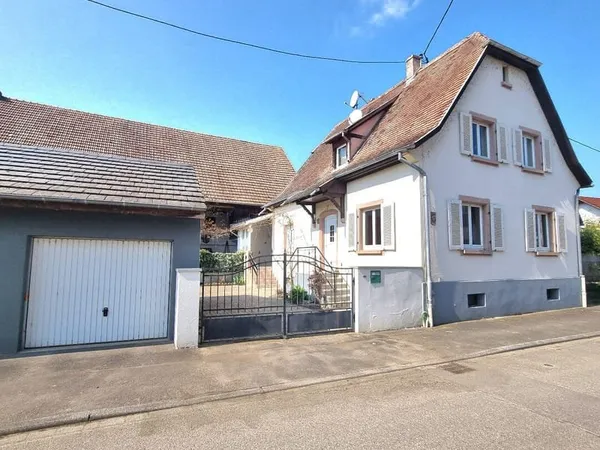 Maison individuelle de 123 m² habitables sur 2,80 ares avec extérieurs