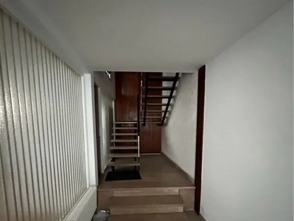 Grande maison Rue de Pessac 4 chambres disponible immédiatement