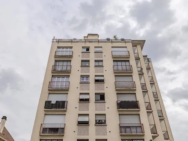 Studio 1 pièce 30 m²