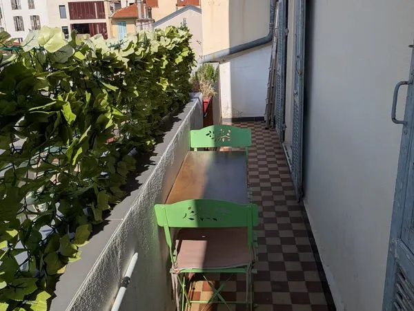 Vente appartement à Libération 2 pièce + 1 bureau - Balcon / Cave