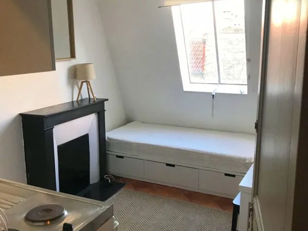 Loue chambre de service 10m² Paris 15ème
