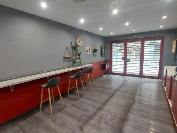 Immeuble 181 m²