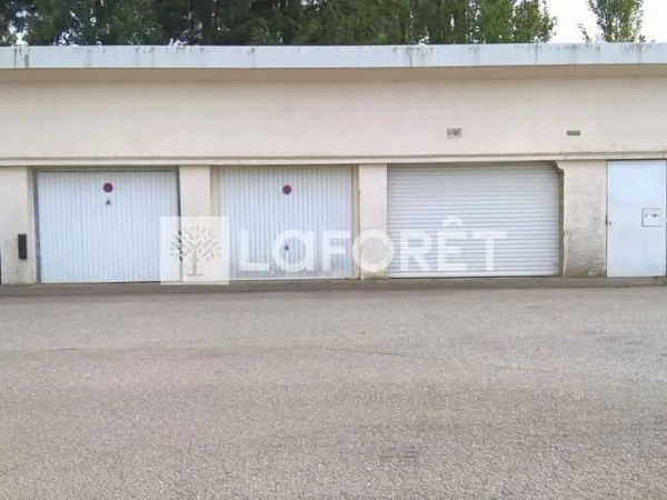 Location - Garage Châtillon sur Thouet