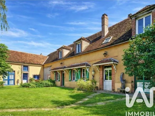 Maison 12 pièces 336 m²
