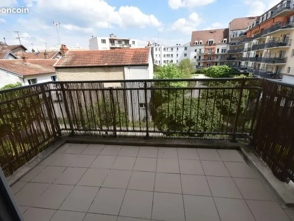 A vendre appartement 45 m2 avec terrasse, plein centre de Dijon