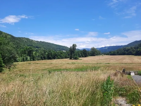 Terrain 986 m²