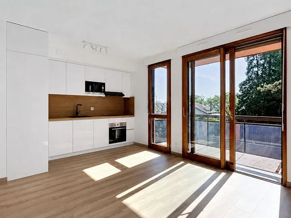 T2 entièrement rénové - 49,07m² Carrez - Chemin de Boutary - Balcon 5,8 m² - Parking Privatif - Cave