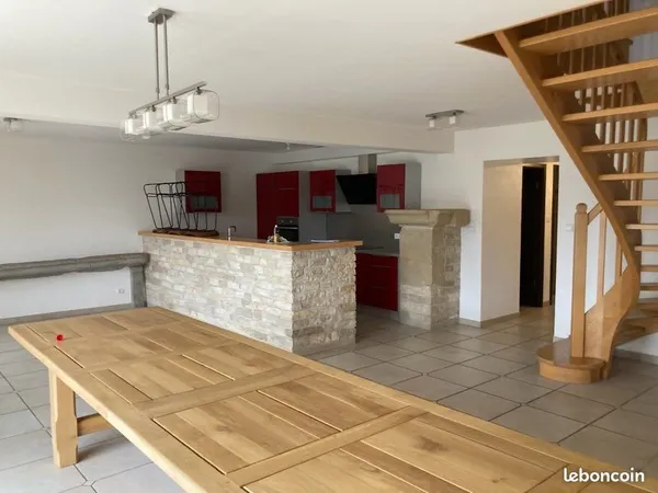 Bel appartement de 145m2