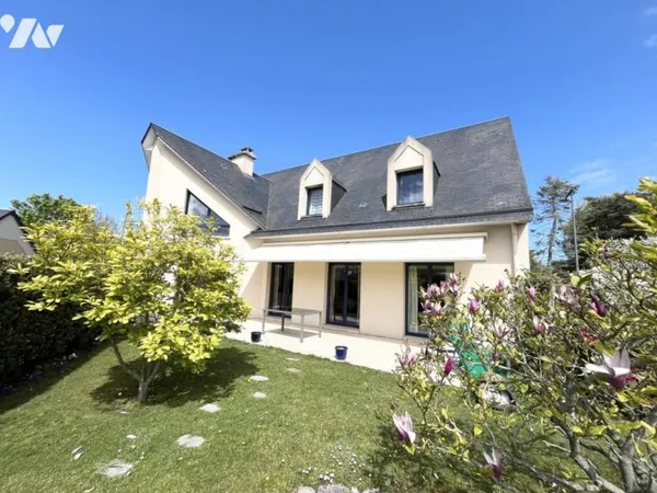Maison 8 pièces 195 m²