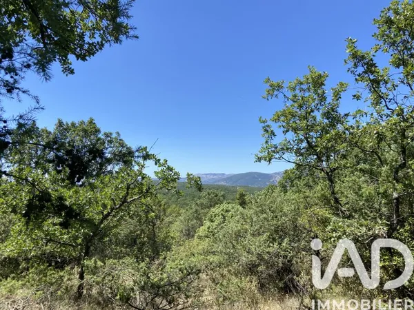 Terrain 18480 m²