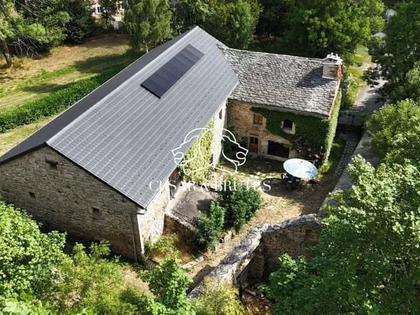 Maison 7 pièces 275 m²