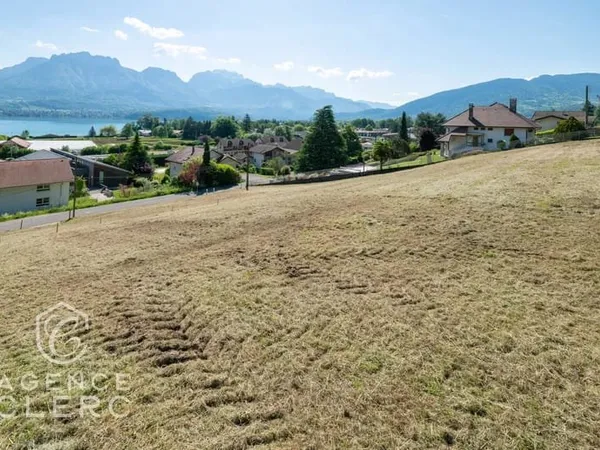 Sevrier, terrain constructible, vue lac