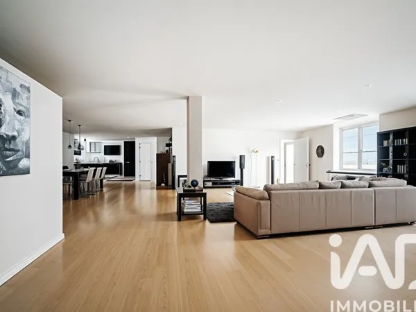 Appartement 5 pièces 200 m²