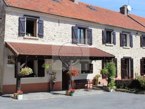 Maison 8 pièces 410 m²