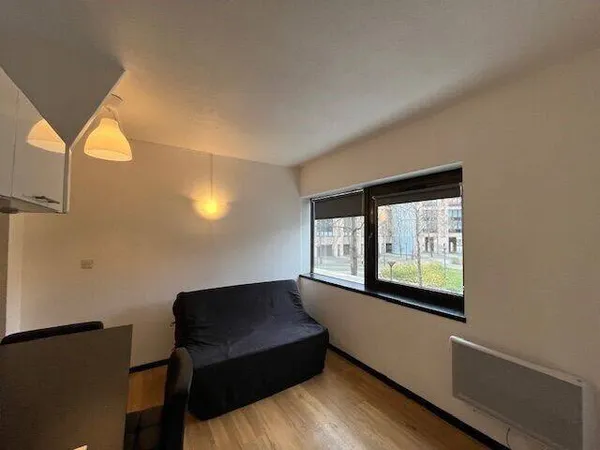 Studio 1 pièce 16 m²