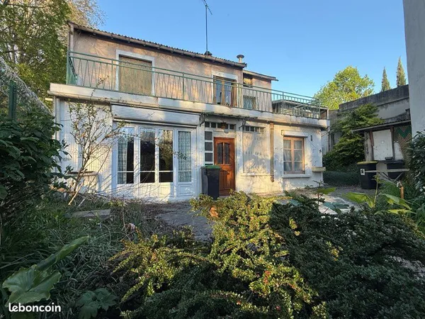 Maison sur terrain de 290m2 avec permis purgé pour agrandissement-Secteur Bagaudes-Bords De Marne