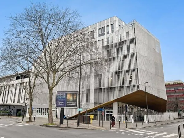 Bureaux 2342 m²