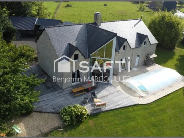 Safti-Benjamin Marcouiller vous propose : Villa 7 pièces.
