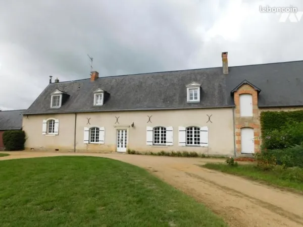 Maison 10 pièces 281 m²