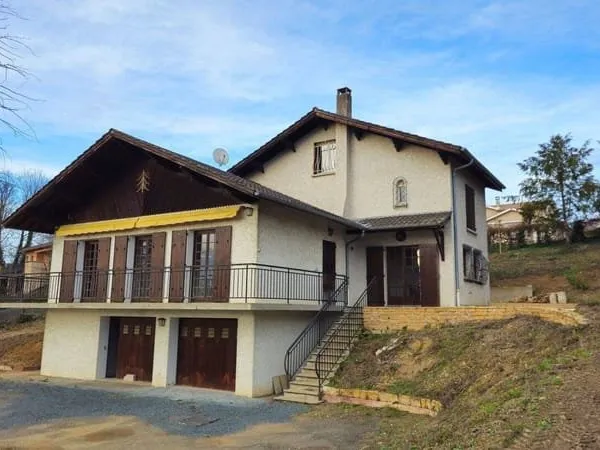 Maison 10 pièces 173 m²