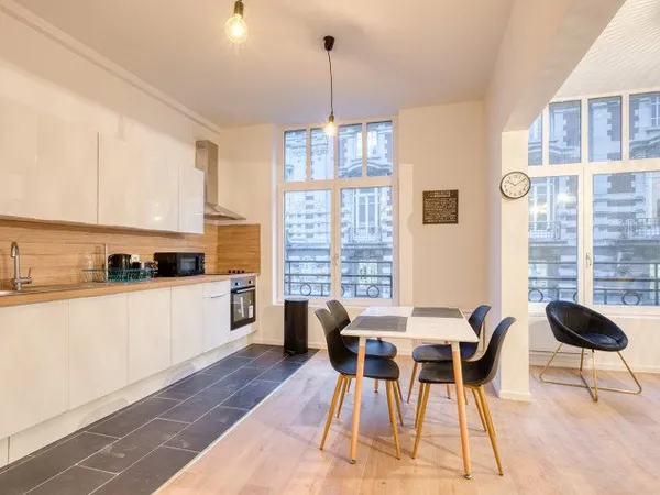 Appartement 4 pièces 77 m²