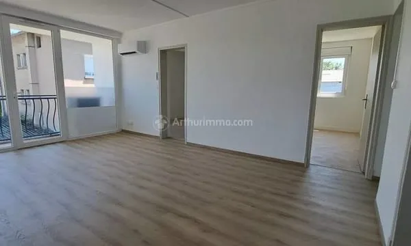 CARMAUX APT T4 TERRASSE ET GARAGE
