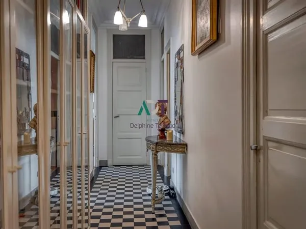 Appartement T4 de 128m2 Charme et élégance au coeur de Grenobl
